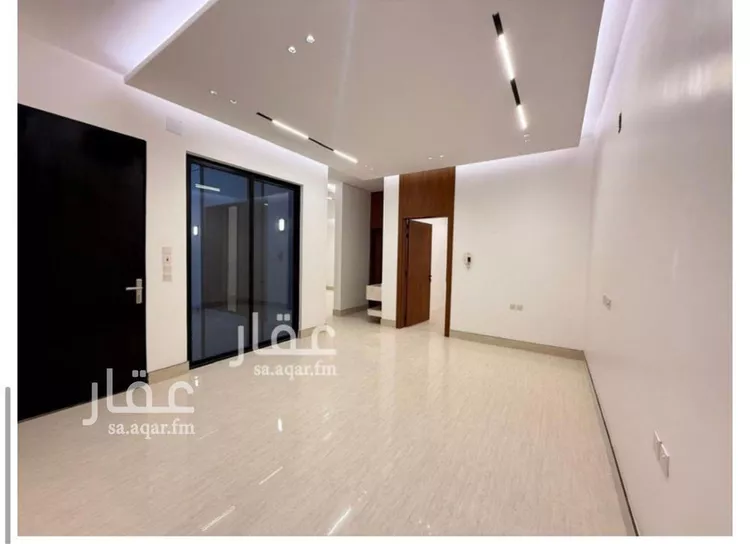 فيلا للبيع في شارع السيل الكبير, حي المهدية, مدينة الرياض, منطقة الرياض صورة 3