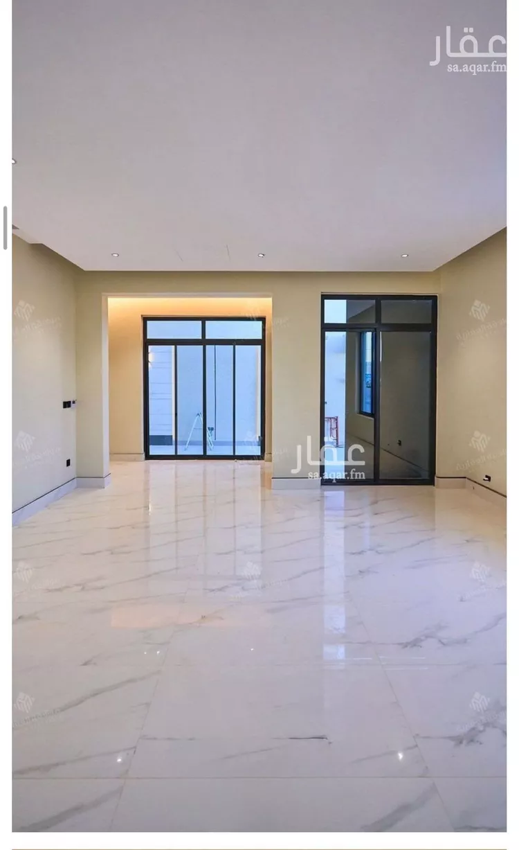 فيلا للبيع في شارع السيل الكبير, حي المهدية, مدينة الرياض, منطقة الرياض صورة 3