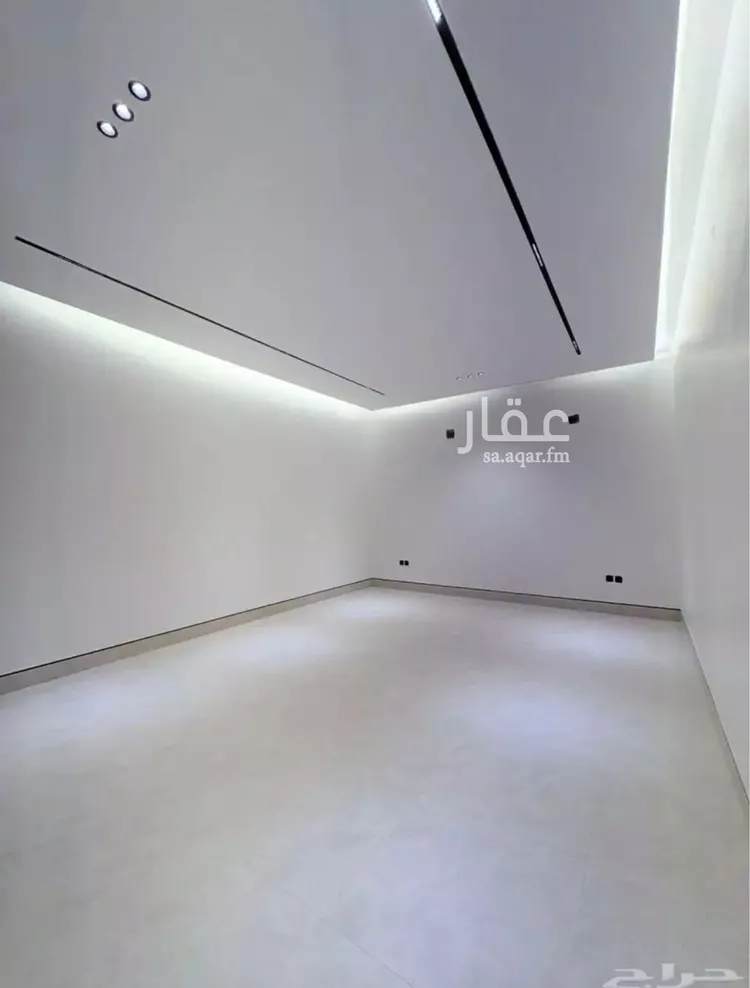 فيلا للبيع في شارع السيل الكبير, حي المهدية, مدينة الرياض, منطقة الرياض صورة 2