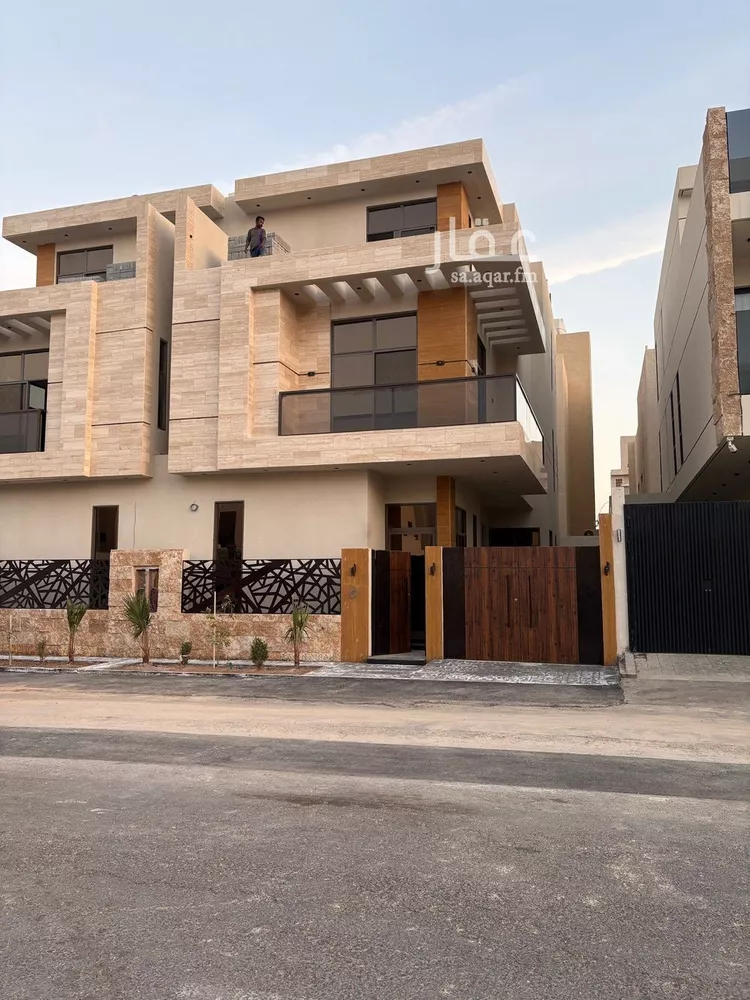 فيلا للبيع في شارع علي الجمال, حي المهدية, مدينة الرياض, منطقة الرياض صورة 2