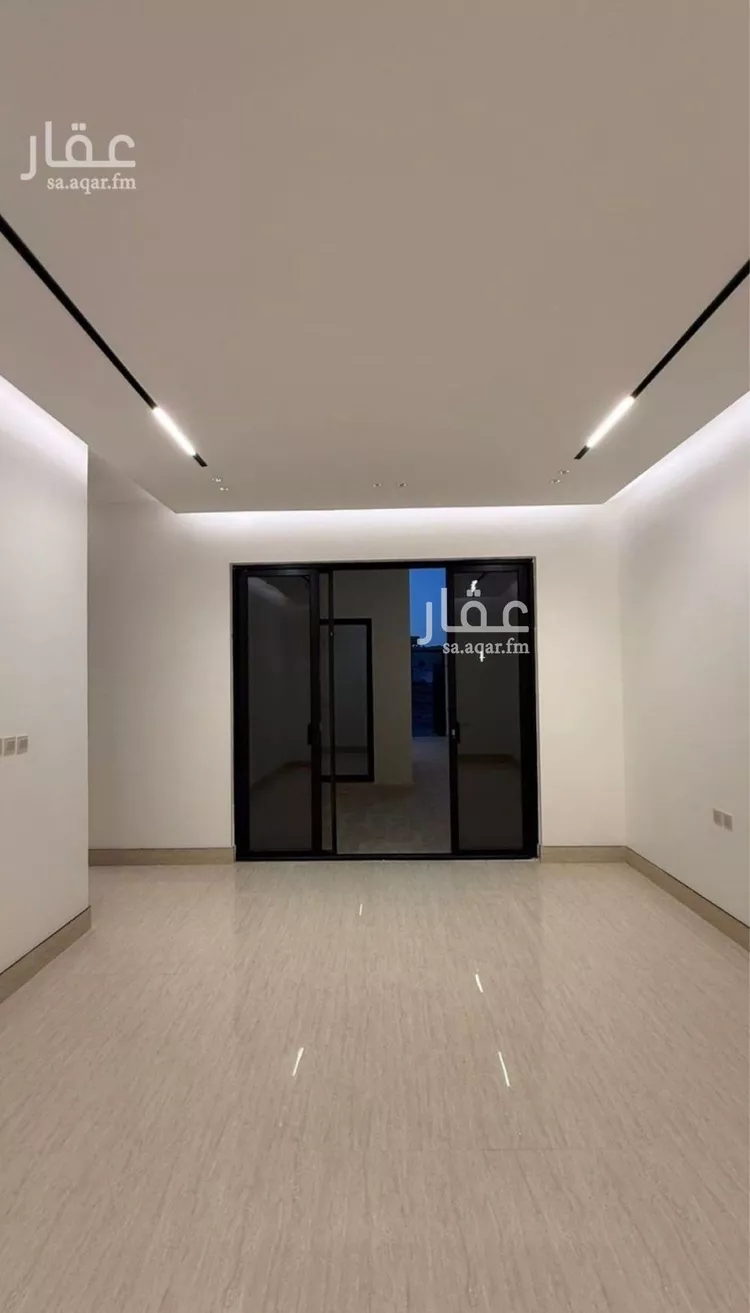 فيلا للبيع في شارع السيل الكبير, حي المهدية, مدينة الرياض, منطقة الرياض صورة 4