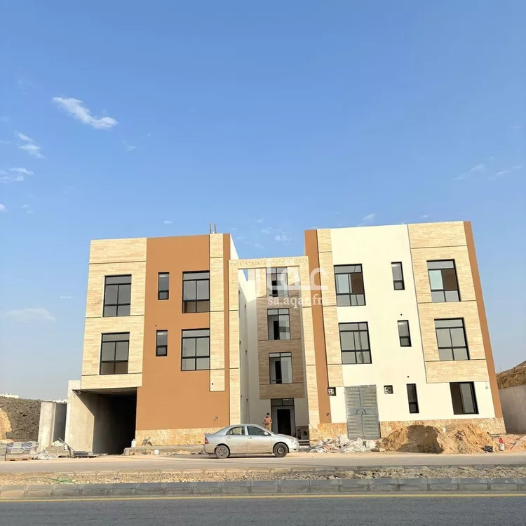 شقة للبيع في شارع عبداللطيف بن المبارك, حي المهدية, مدينة الرياض, منطقة الرياض صورة 3