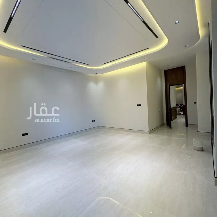 فيلا للبيع في شارع السيل الكبير, حي المهدية, مدينة الرياض, منطقة الرياض صورة 4