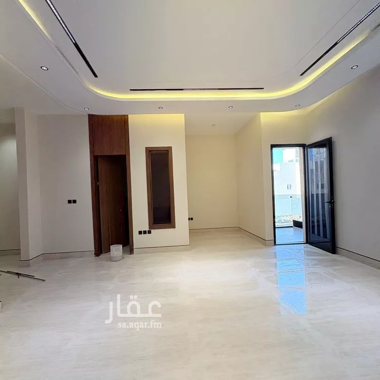 فيلا للبيع في شارع السيل الكبير, حي المهدية, مدينة الرياض, منطقة الرياض صورة 3