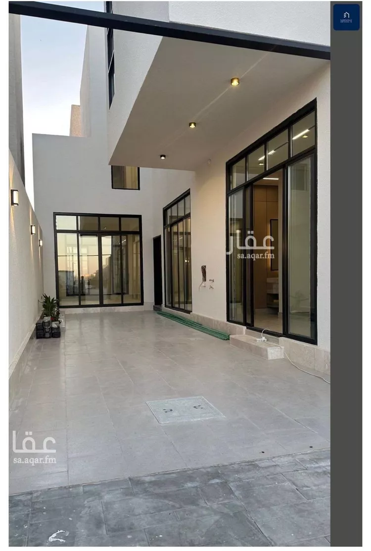 فيلا للبيع في شارع قطب الدين بن السلطان, حي المهدية, مدينة الرياض, منطقة الرياض صورة 3