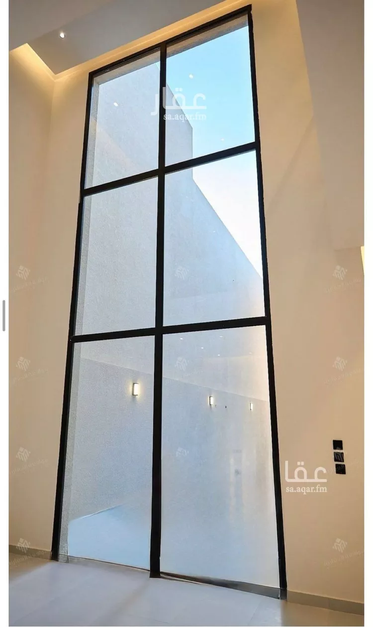 فيلا للبيع في شارع السيل الكبير, حي المهدية, مدينة الرياض, منطقة الرياض صورة 2