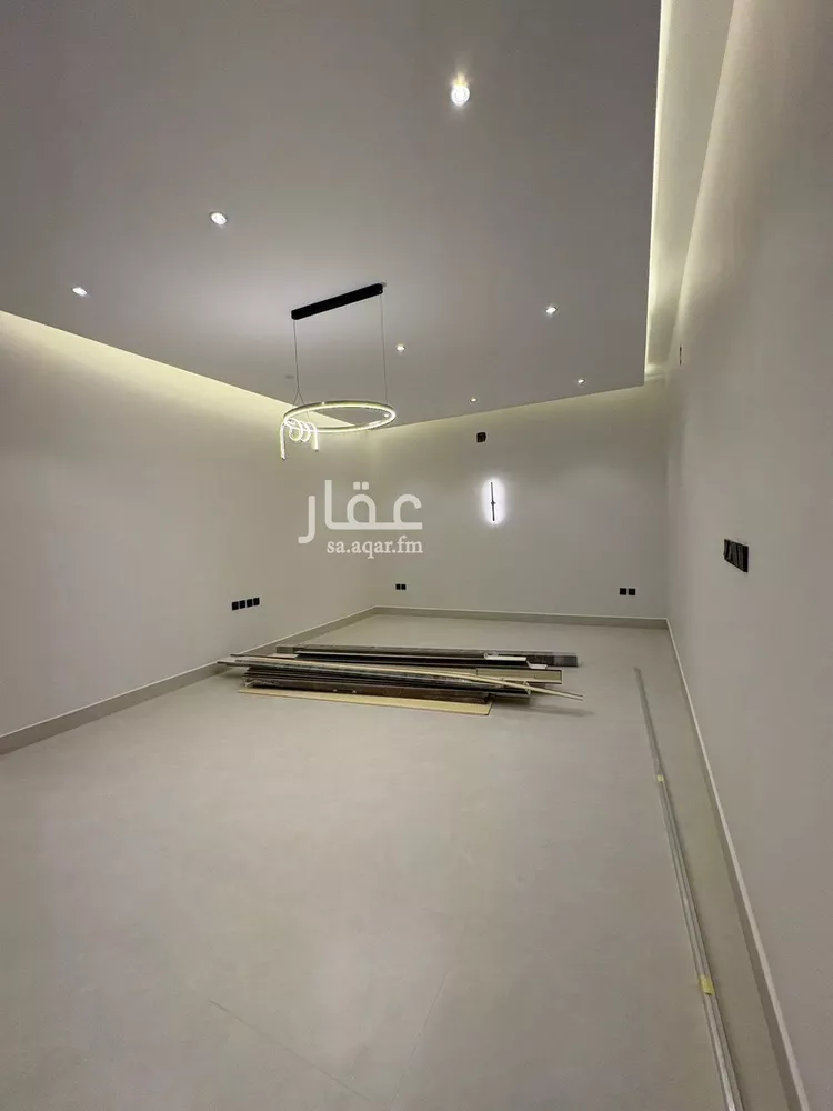 فيلا للبيع في شارع عبداللطيف بن المبارك, حي المهدية, مدينة الرياض, منطقة الرياض صورة 5