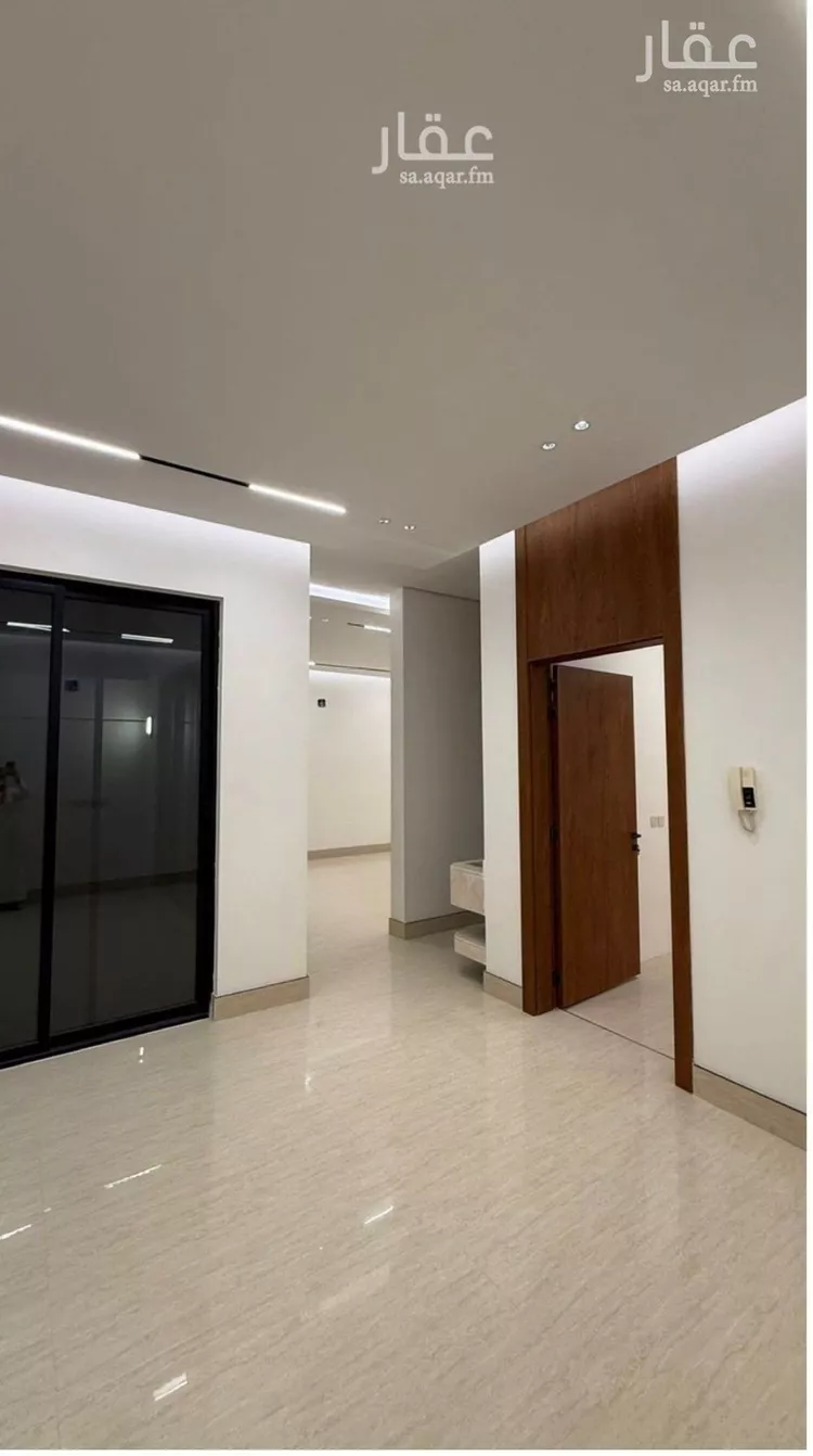 فيلا للبيع في شارع السيل الكبير, حي المهدية, مدينة الرياض, منطقة الرياض صورة 3