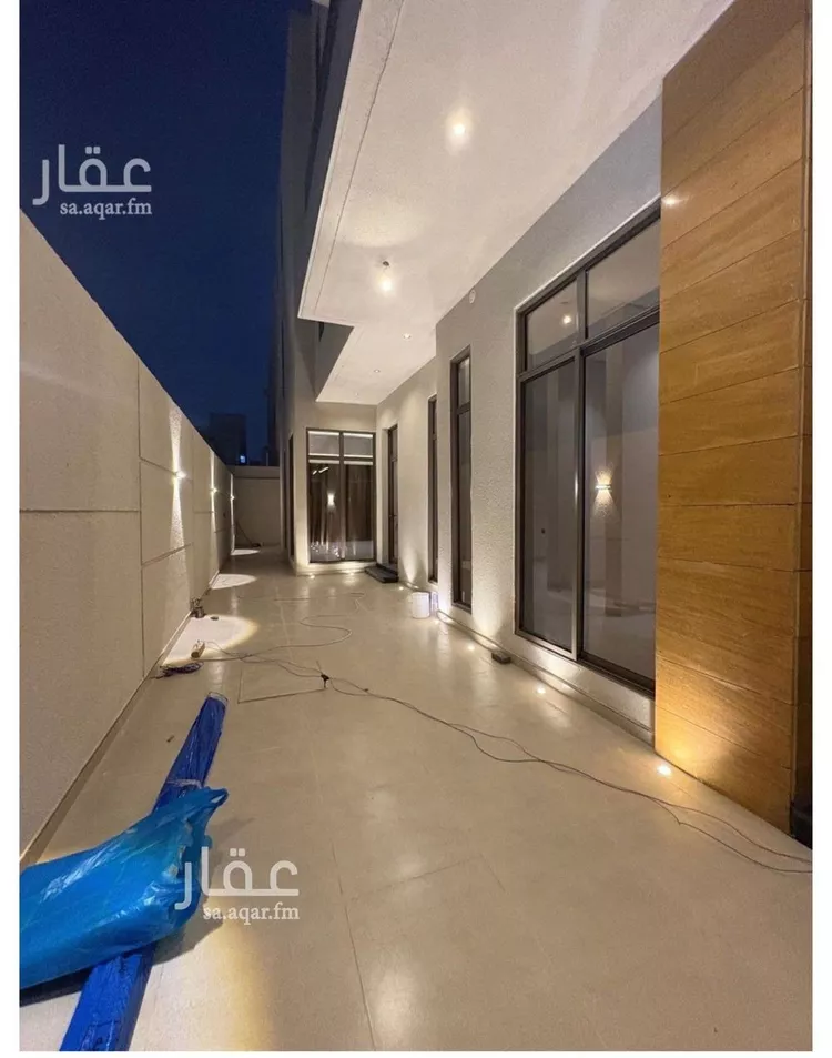 فيلا للبيع في شارع السيل الكبير, حي المهدية, مدينة الرياض, منطقة الرياض صورة 2