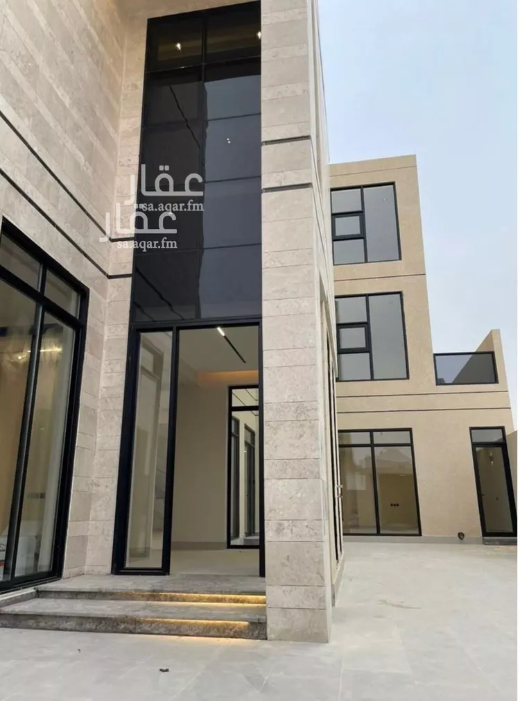 فيلا للبيع في شارع أبي الشيخ الأصبهاني, حي المهدية, مدينة الرياض, منطقة الرياض صورة 3