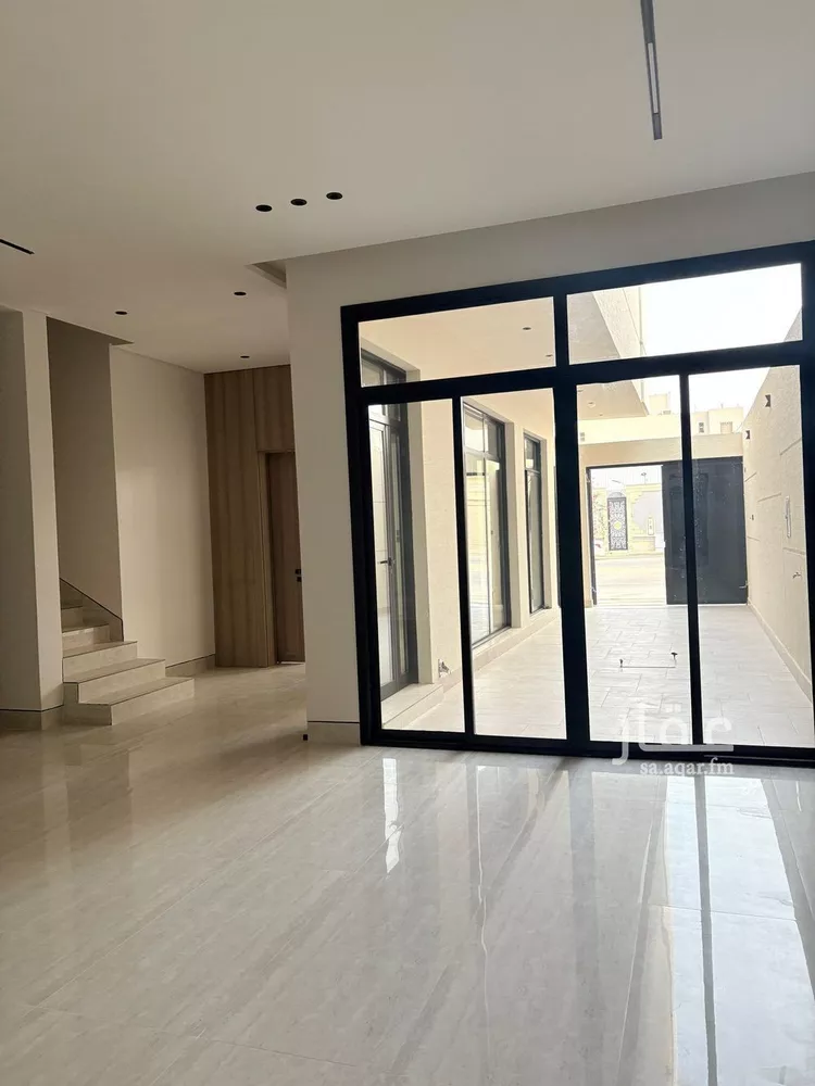 فيلا للبيع في شارع علي الجمال, حي المهدية, مدينة الرياض, منطقة الرياض صورة 3