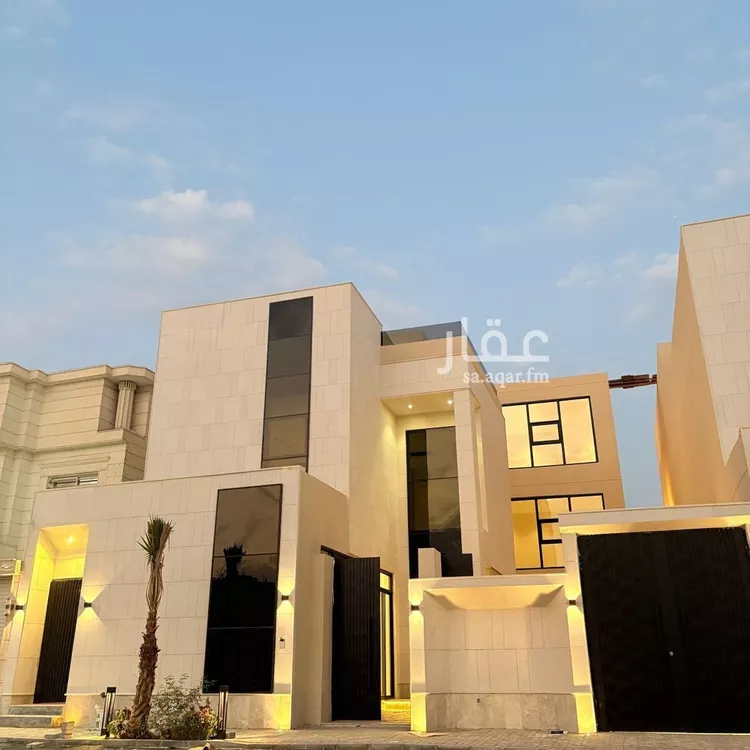 فيلا للبيع في شارع السيل الكبير, حي المهدية, مدينة الرياض, منطقة الرياض صورة 2