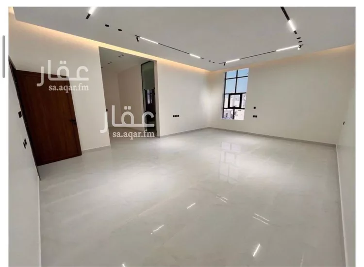 فيلا للبيع في شارع السيل الكبير, حي المهدية, مدينة الرياض, منطقة الرياض صورة 5