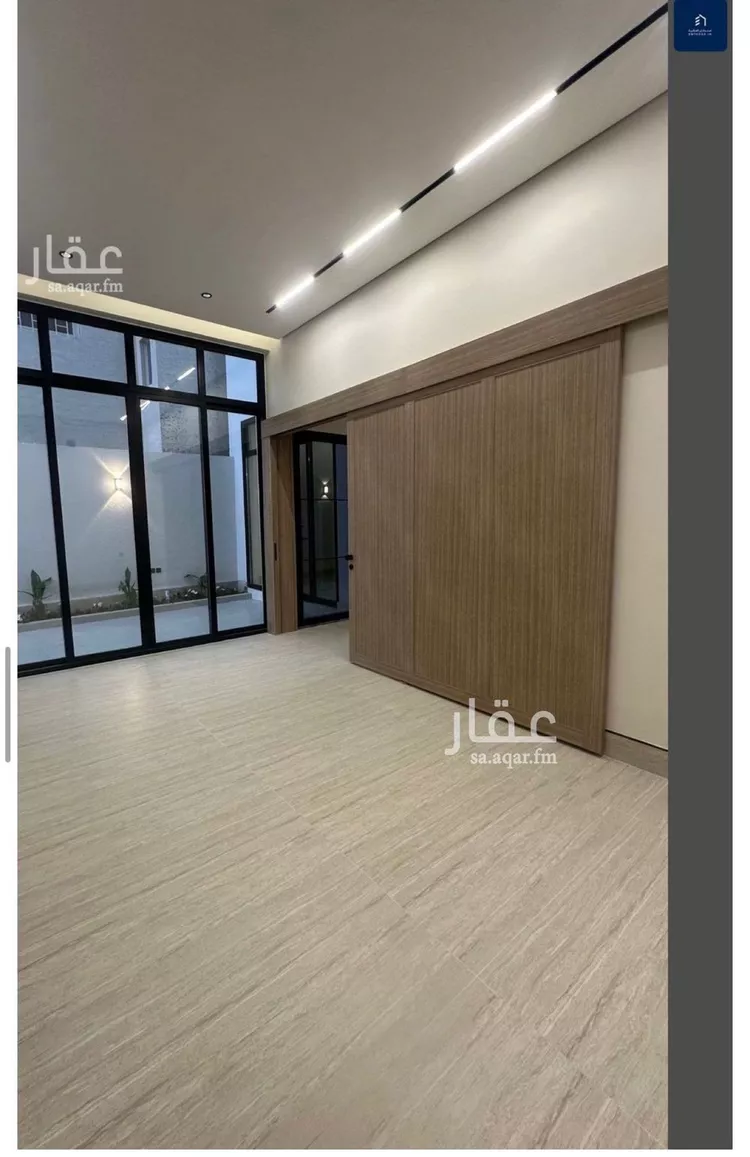 فيلا للبيع في شارع قطب الدين بن السلطان, حي المهدية, مدينة الرياض, منطقة الرياض صورة 5