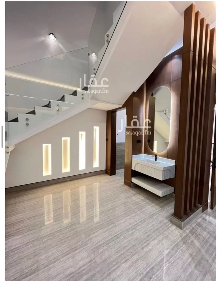 فيلا للبيع في شارع قطب الدين بن السلطان, حي المهدية, مدينة الرياض, منطقة الرياض