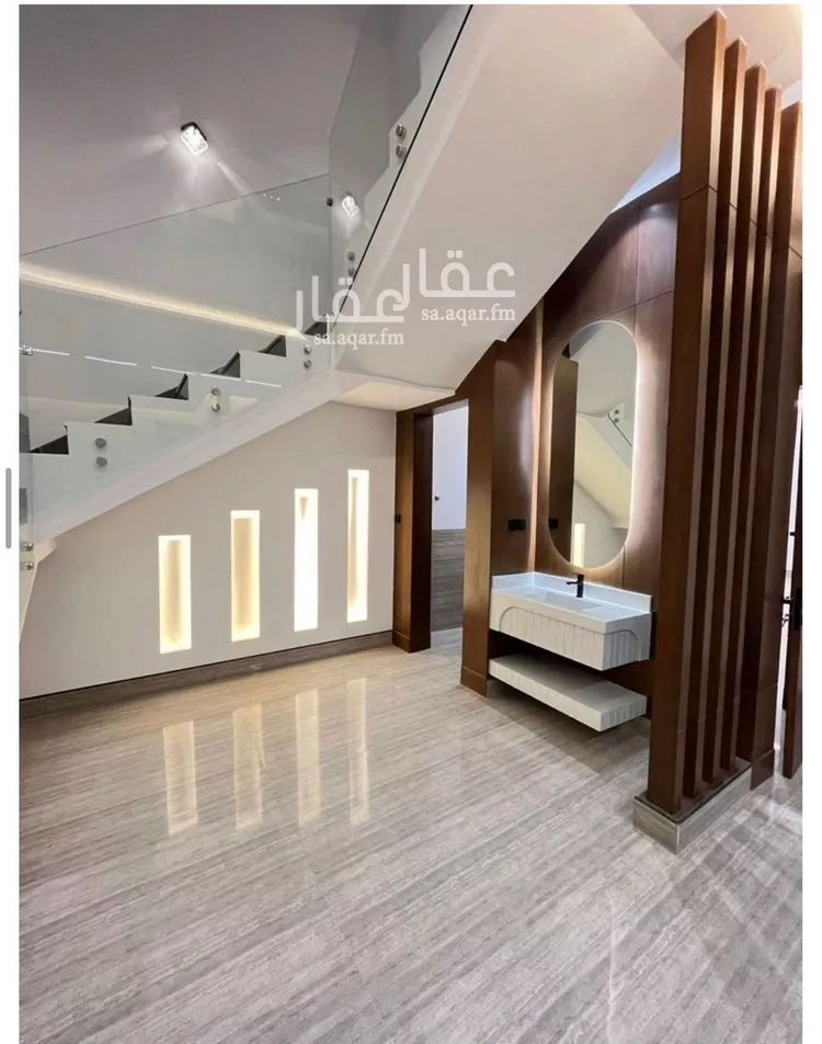 فيلا للبيع في شارع قطب الدين بن السلطان, حي المهدية, مدينة الرياض, منطقة الرياض صورة 5