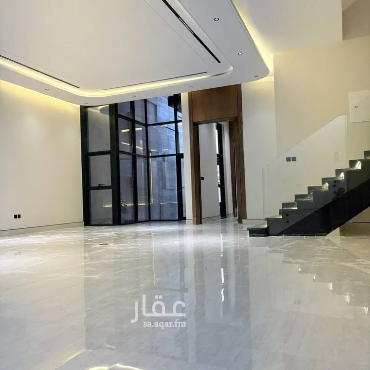 فيلا للبيع في شارع السيل الكبير, حي المهدية, مدينة الرياض, منطقة الرياض صورة 2