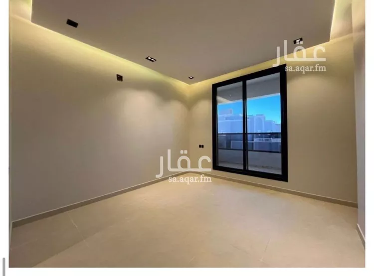 فيلا للبيع في شارع قطب الدين بن السلطان, حي المهدية, مدينة الرياض, منطقة الرياض صورة 4