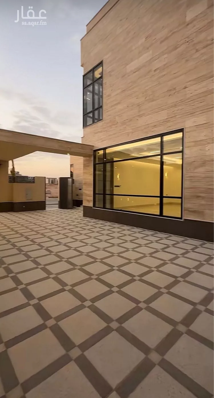 فيلا للبيع في شارع أبي الشيخ الأصبهاني, حي المهدية, مدينة الرياض, منطقة الرياض صورة 2