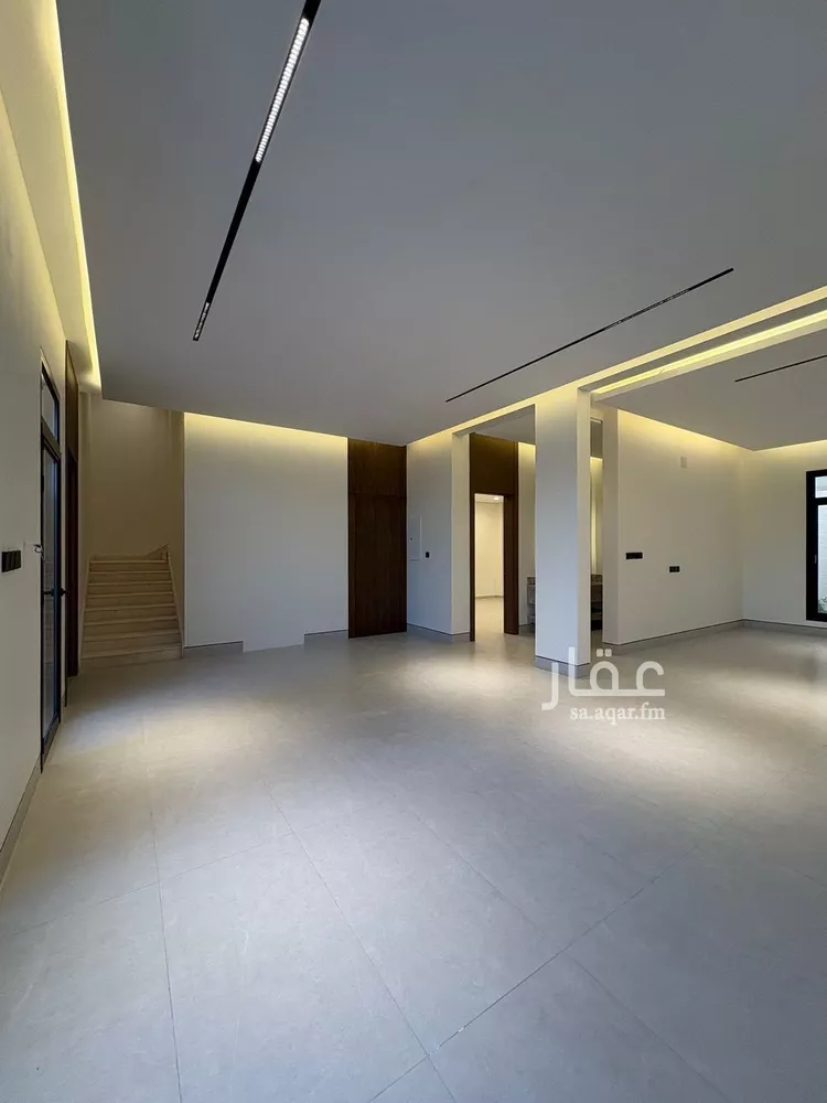 فيلا للبيع في شارع فؤاد محمد عمر توفيق, حي المهدية, مدينة الرياض, منطقة الرياض صورة 3