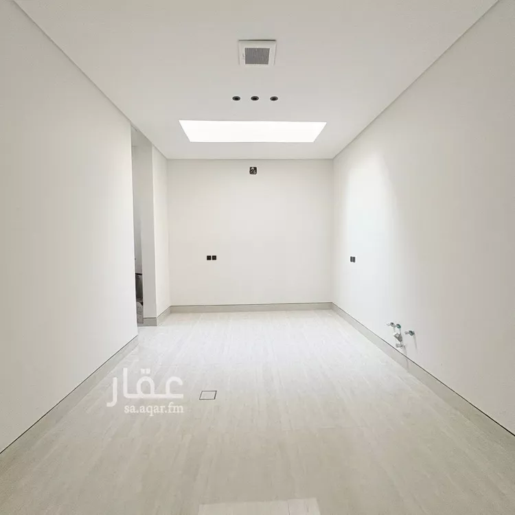 فيلا للبيع في شارع علي الجمال, حي المهدية, مدينة الرياض, منطقة الرياض صورة 2