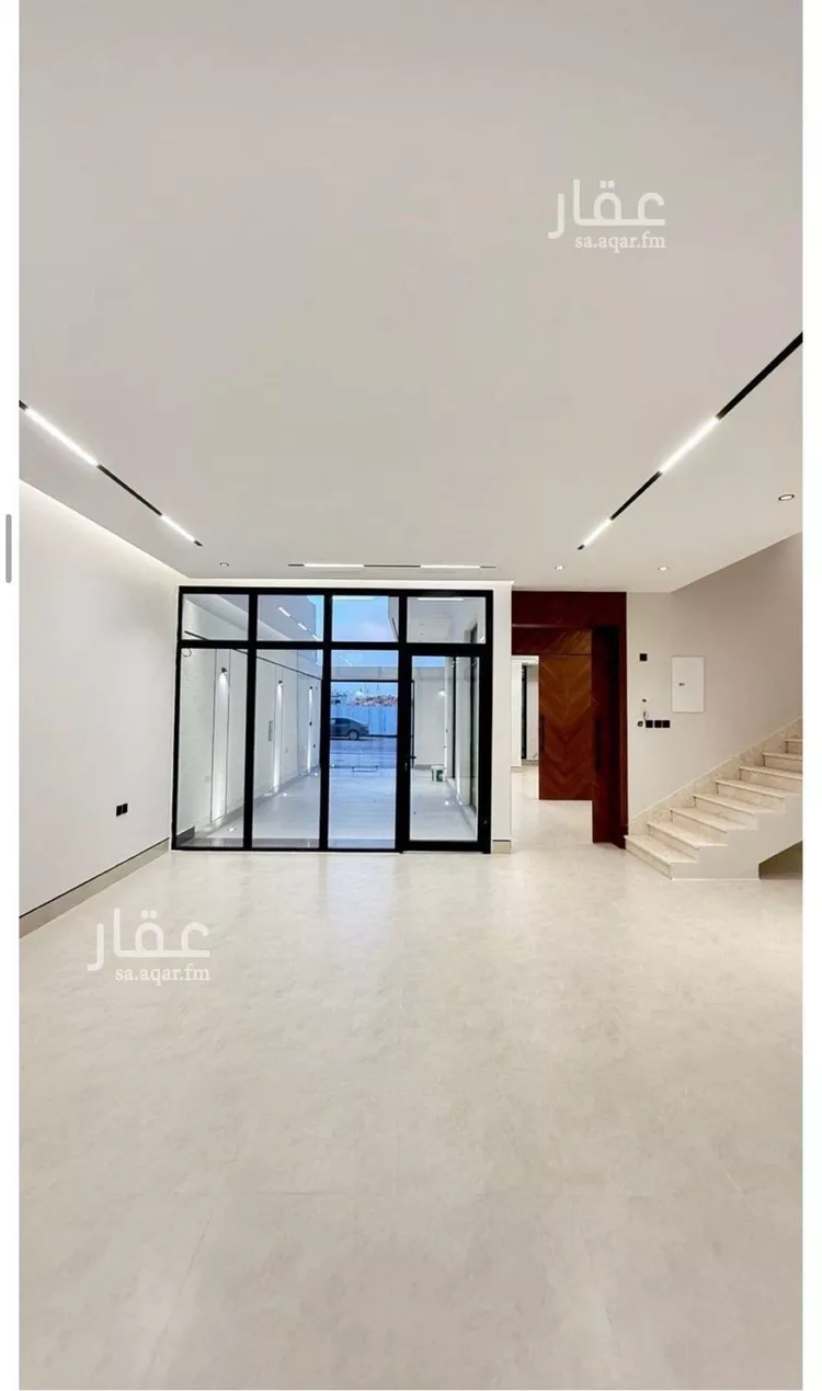 فيلا للبيع في شارع قطب الدين بن السلطان, حي المهدية, مدينة الرياض, منطقة الرياض صورة 4