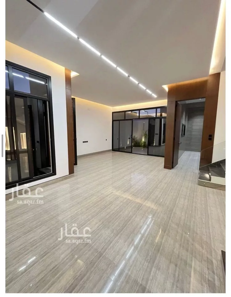 فيلا للبيع في شارع قطب الدين بن السلطان, حي المهدية, مدينة الرياض, منطقة الرياض صورة 4