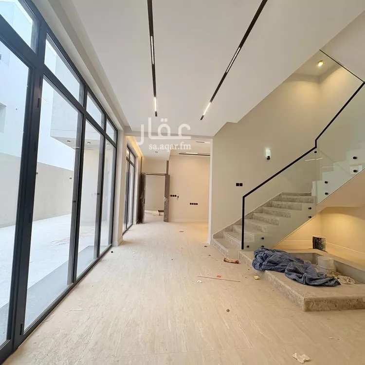 فيلا للبيع في شارع السيل الكبير, حي المهدية, مدينة الرياض, منطقة الرياض صورة 4