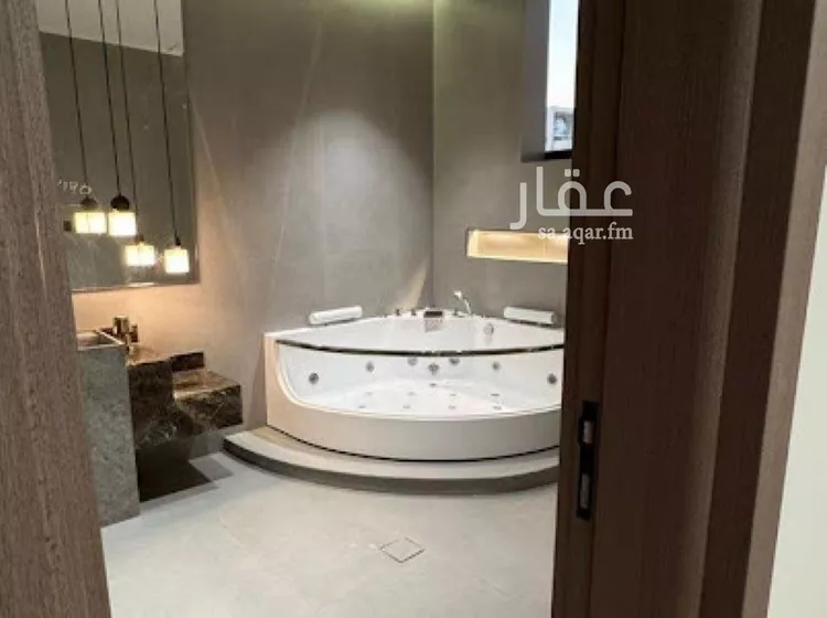 فيلا للبيع في شارع أحمد مفتي المكي الحنفي, حي المهدية, مدينة الرياض, منطقة الرياض صورة 2