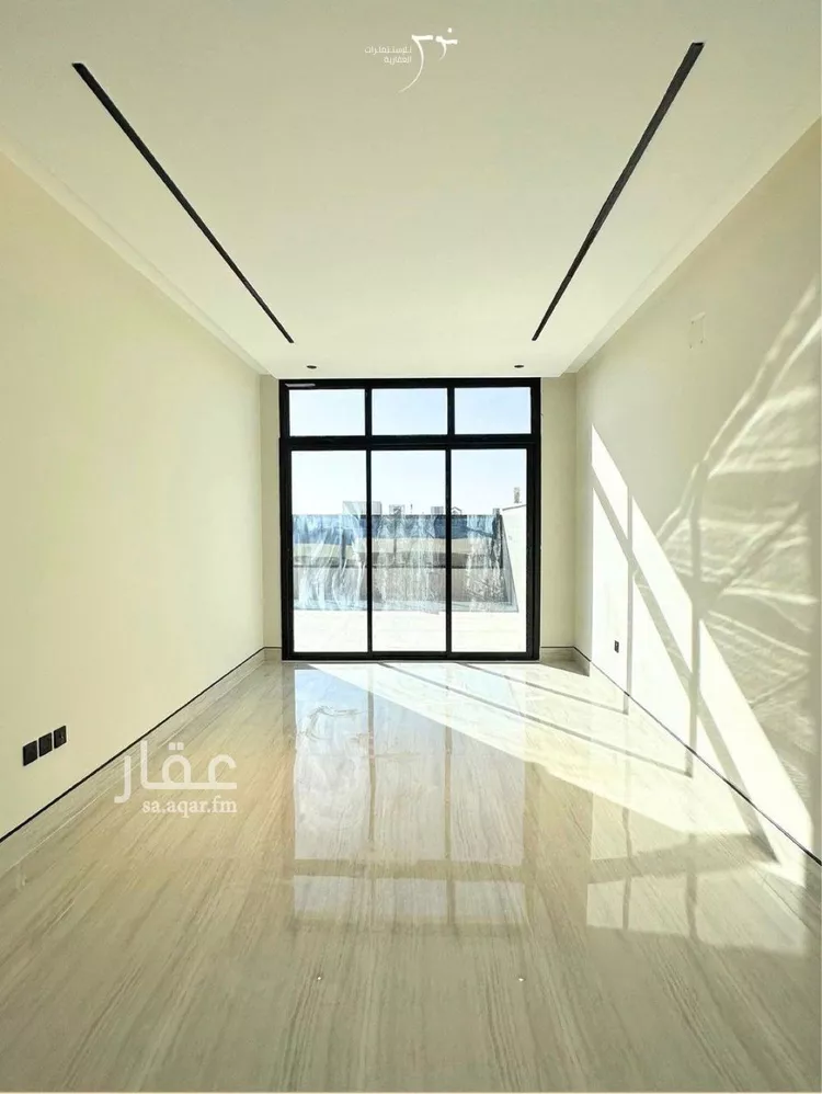 فيلا للبيع في شارع المظفر بن النموذج, حي المهدية, مدينة الرياض, منطقة الرياض 13