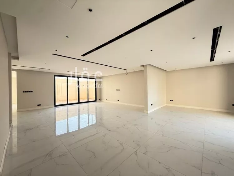 فيلا للبيع في شارع محمد بن عيسى العدني, حي المهدية, مدينة الرياض, منطقة الرياض صورة 3