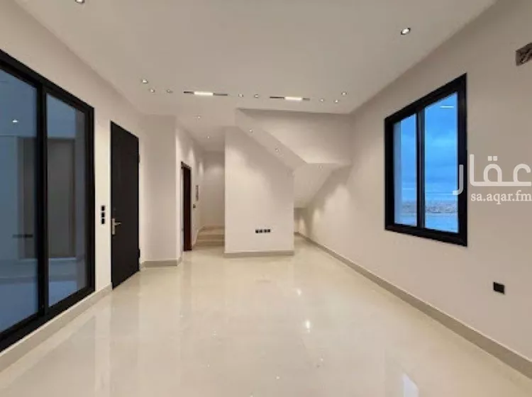 فيلا للبيع في شارع أبي الحسن الأسفرائيني, حي المهدية, مدينة الرياض, منطقة الرياض صورة 3