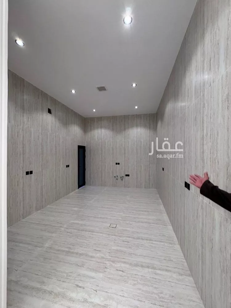 فيلا للبيع في شارع السيل الكبير, حي المهدية, مدينة الرياض, منطقة الرياض 7
