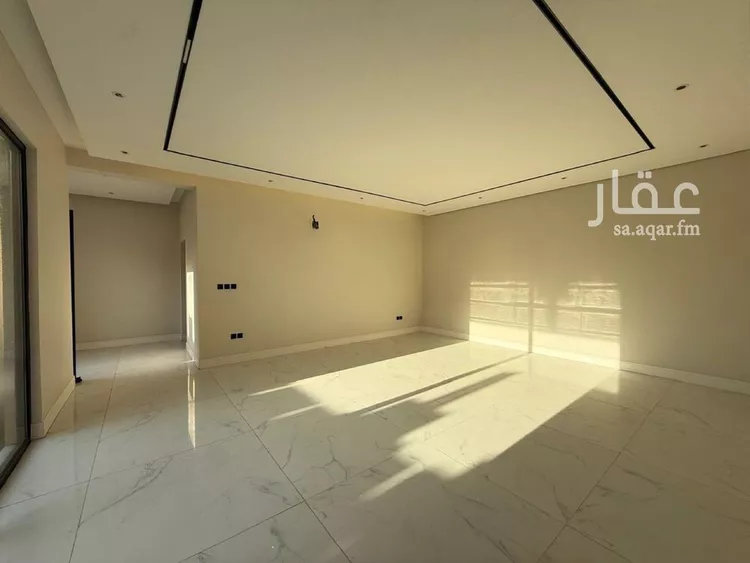 فيلا للبيع في شارع محمد بن عيسى العدني, حي المهدية, مدينة الرياض, منطقة الرياض 17