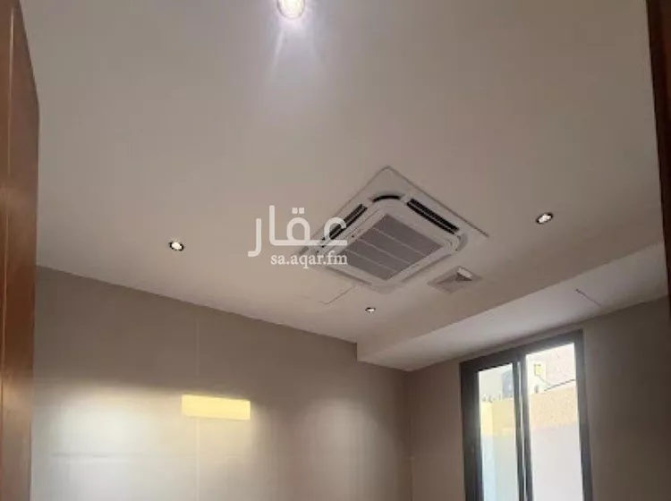 فيلا للبيع في شارع السيل الكبير, حي المهدية, مدينة الرياض, منطقة الرياض صورة 5