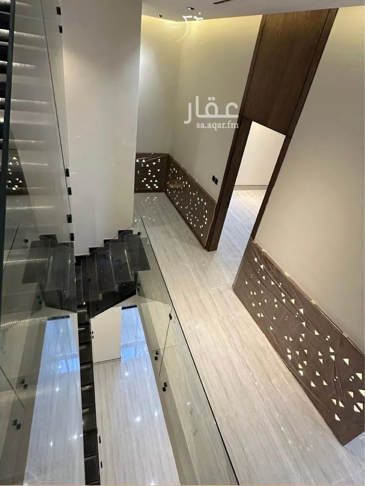 فيلا للبيع في شارع المظفر بن النموذج, حي المهدية, مدينة الرياض, منطقة الرياض 19