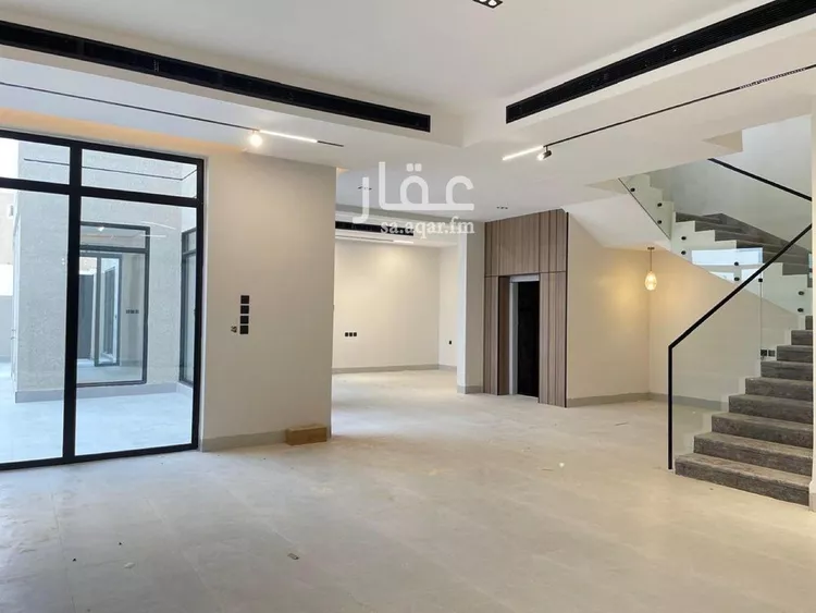 فيلا للبيع في شارع أحمد مفتي المكي الحنفي, حي المهدية, مدينة الرياض, منطقة الرياض صورة 4