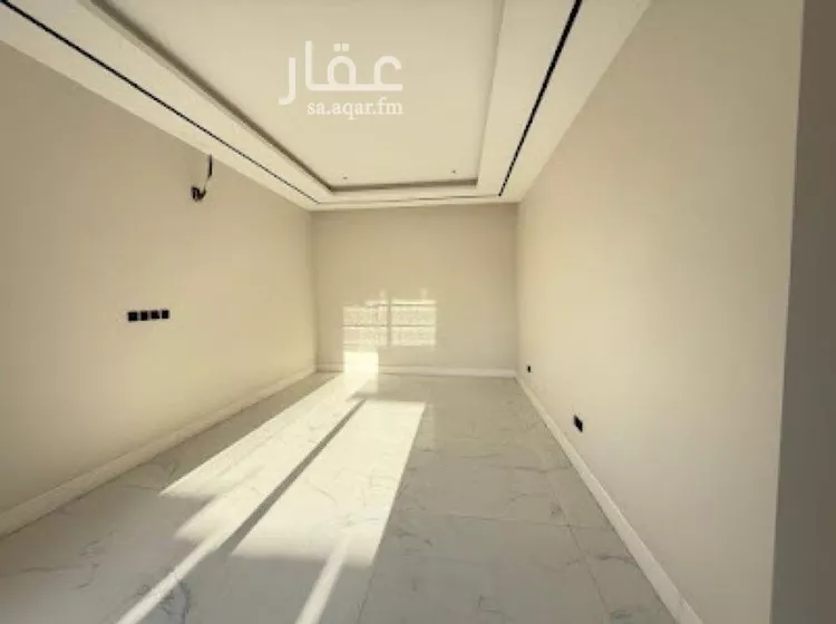 فيلا للبيع في شارع محمد بن عيسى العدني, حي المهدية, مدينة الرياض, منطقة الرياض صورة 3