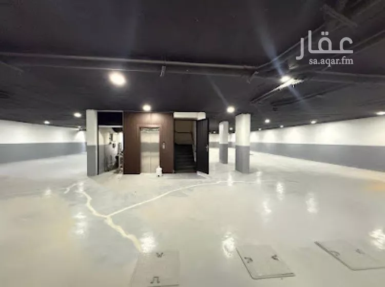 شقة للبيع في شارع سيف الدين الخطيب, حي المهدية, مدينة الرياض, منطقة الرياض صورة 3