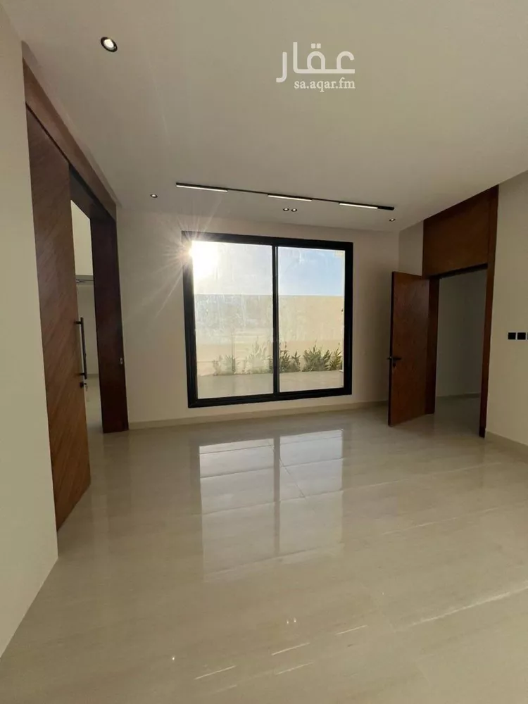 فيلا للبيع في شارع السيل الكبير, حي المهدية, مدينة الرياض, منطقة الرياض صورة 5