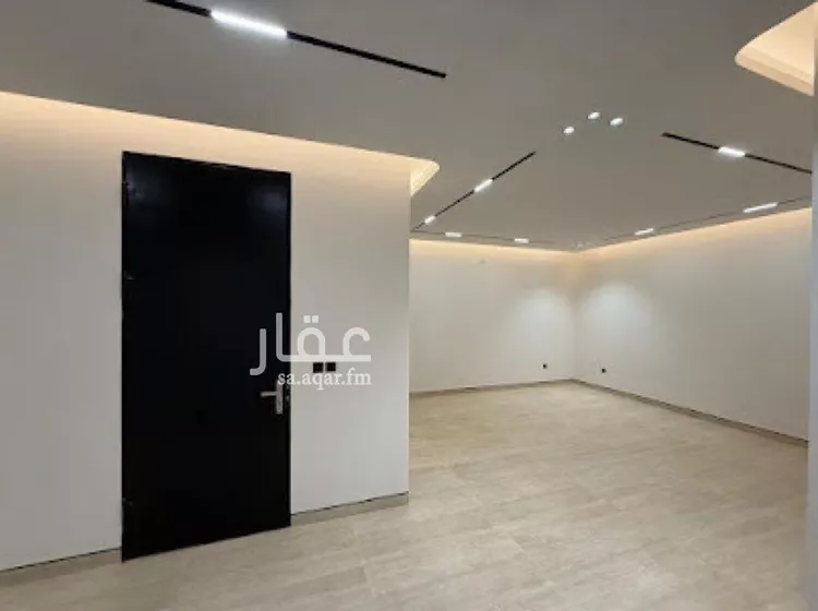 فيلا للبيع في شارع فؤاد محمد عمر توفيق, حي المهدية, مدينة الرياض, منطقة الرياض صورة 4