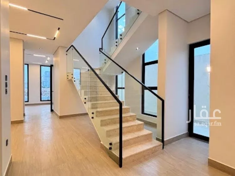 فيلا للبيع في شارع السيل الكبير, حي المهدية, مدينة الرياض, منطقة الرياض صورة 3