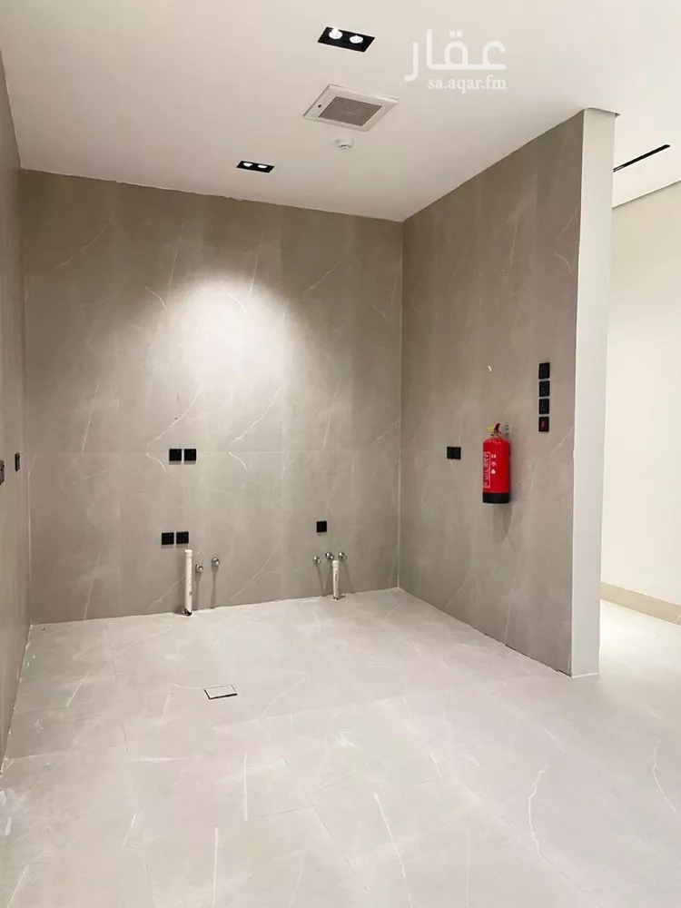 شقة للبيع في شارع السيل الكبير, حي المهدية, مدينة الرياض, منطقة الرياض صورة 4