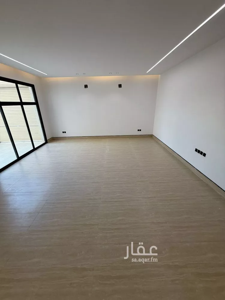 فيلا للبيع في شارع الطائف, حي ظهرة لبن, مدينة الرياض, منطقة الرياض صورة 3