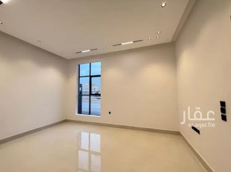 فيلا للبيع في شارع أبي الحسن الأسفرائيني, حي المهدية, مدينة الرياض, منطقة الرياض صورة 3