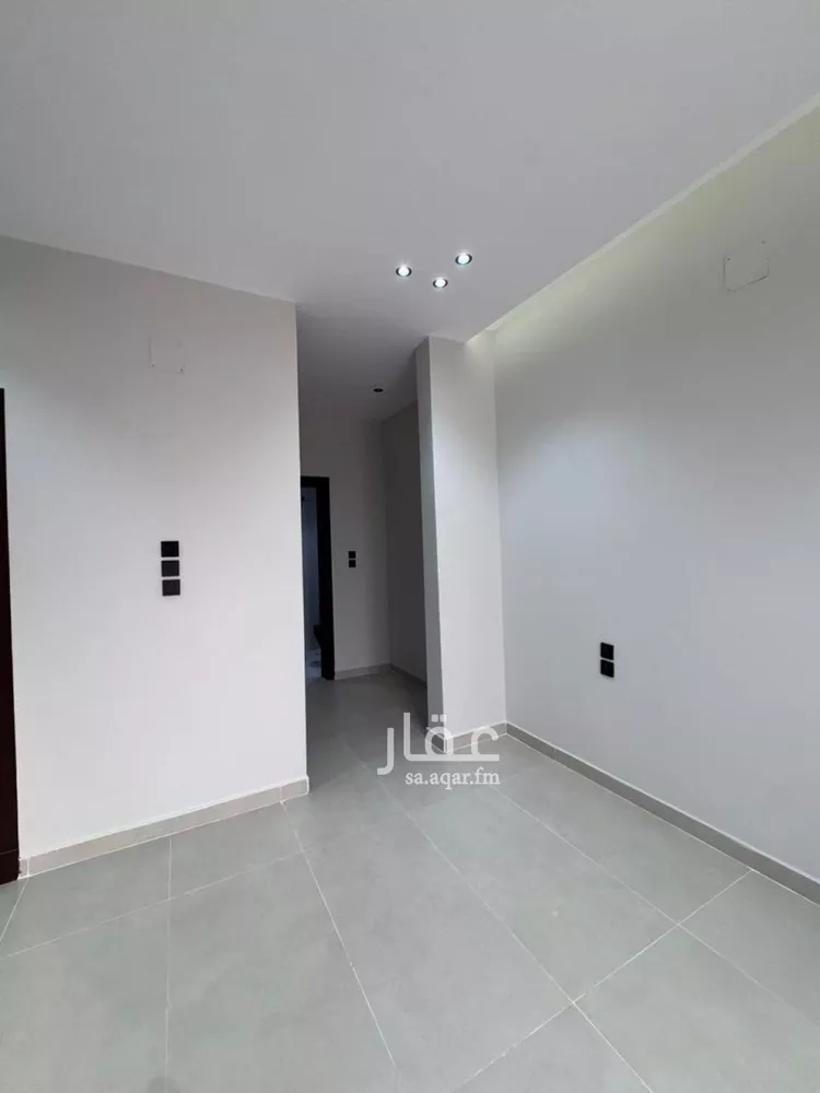 فيلا للبيع في شارع السيل الكبير, حي المهدية, مدينة الرياض, منطقة الرياض صورة 5