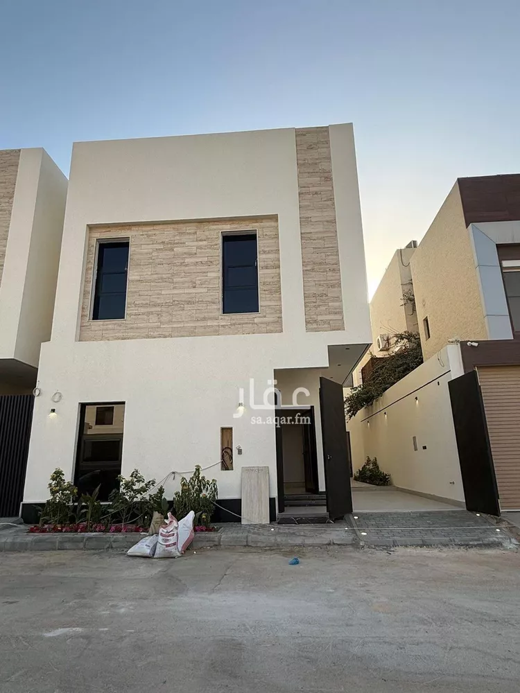 فيلا للبيع في شارع عبدالملك الهاشمي, حي المهدية, مدينة الرياض, منطقة الرياض