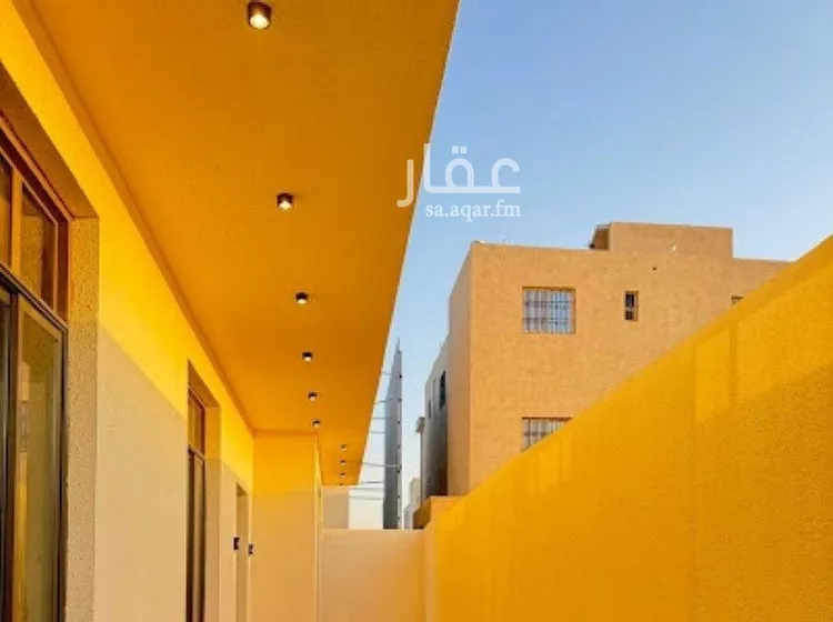 فيلا للبيع في شارع السيل الكبير, حي المهدية, مدينة الرياض, منطقة الرياض صورة 3