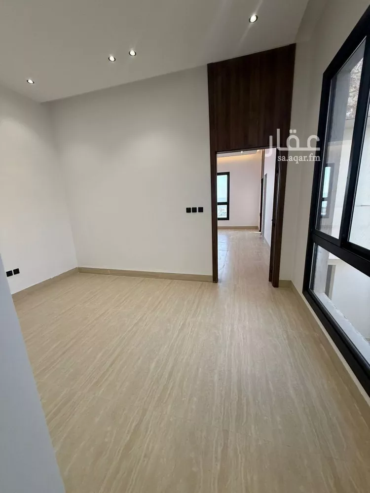 فيلا للبيع في شارع نبرة, حي ظهرة لبن, مدينة الرياض, منطقة الرياض صورة 2