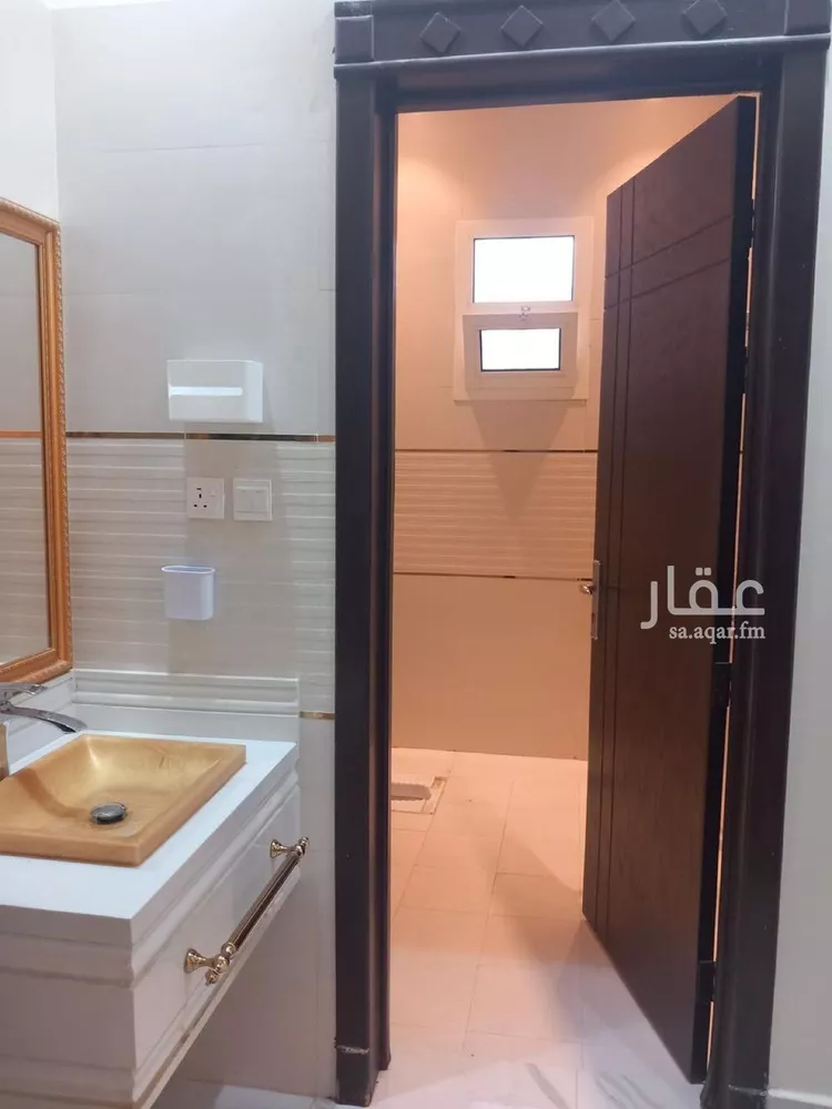 فيلا للبيع في شارع جبل الحسي, حي ظهرة لبن, مدينة الرياض, منطقة الرياض صورة 3